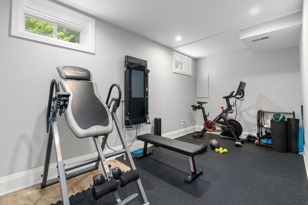 1058 Beacon Street #2, Newton, MA, 1058 Beacon Street #2, Newton, MA Photo #33