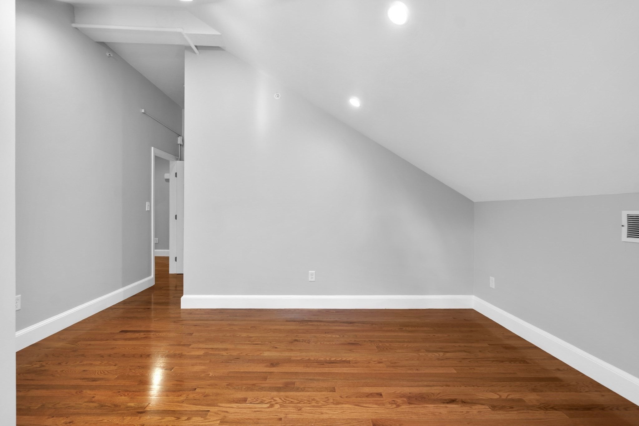 55 Sunnyside ST #3, Boston, MA, 55 Sunnyside ST #3, Boston, MA Photo #15