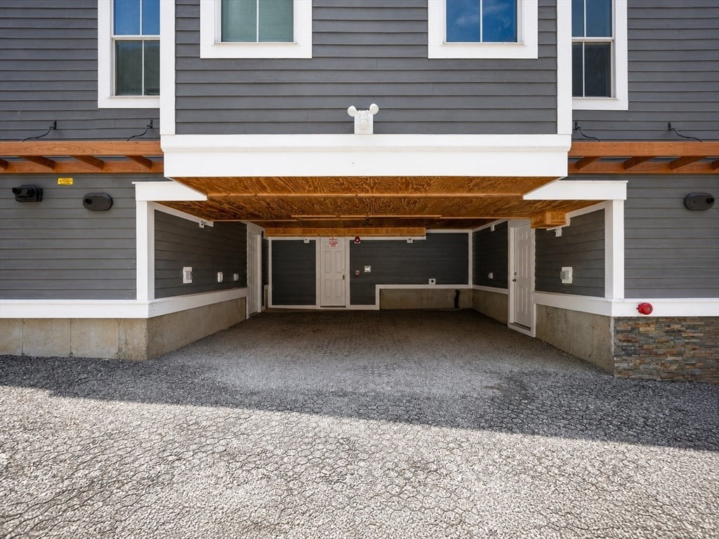 108 Gilman St #2, Somerville, MA, 108 Gilman St #2, Somerville, MA Photo #2