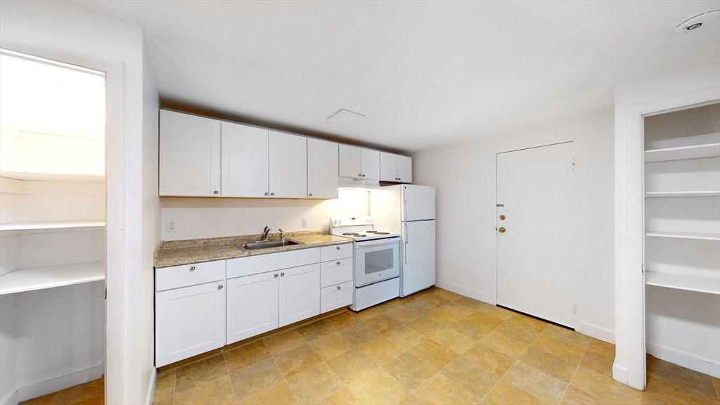 175 W. Wyoming Ave. 41