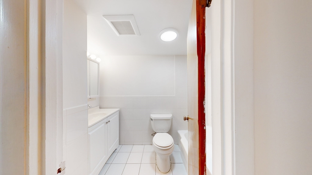 175 W. Wyoming Ave. 41