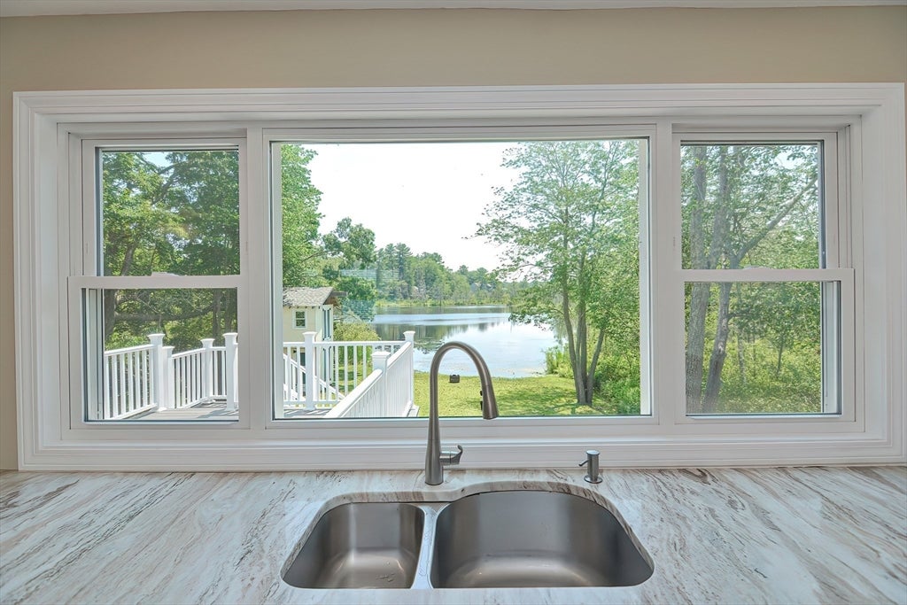 36 Birch Island Road, Webster, MA, 36 Birch Island Road, Webster, MA Photo #6