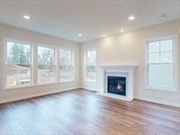 Sudbury, Massachusetts 01776, United States, 3 Bedrooms Bedrooms, ,3 BathroomsBathrooms,Residential,Active,193360