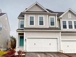 Sudbury, Massachusetts 01776, United States, 3 Bedrooms Bedrooms, ,3 BathroomsBathrooms,Residential,Active,193360