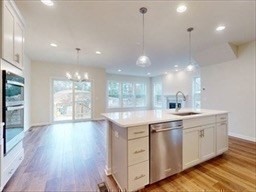 Sudbury, Massachusetts 01776, United States, 3 Bedrooms Bedrooms, ,3 BathroomsBathrooms,Residential,Active,193360