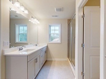 Sudbury, Massachusetts 01776, United States, 3 Bedrooms Bedrooms, ,3 BathroomsBathrooms,Residential,Active,193360