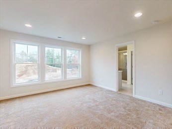 Sudbury, Massachusetts 01776, United States, 3 Bedrooms Bedrooms, ,3 BathroomsBathrooms,Residential,Active,193360