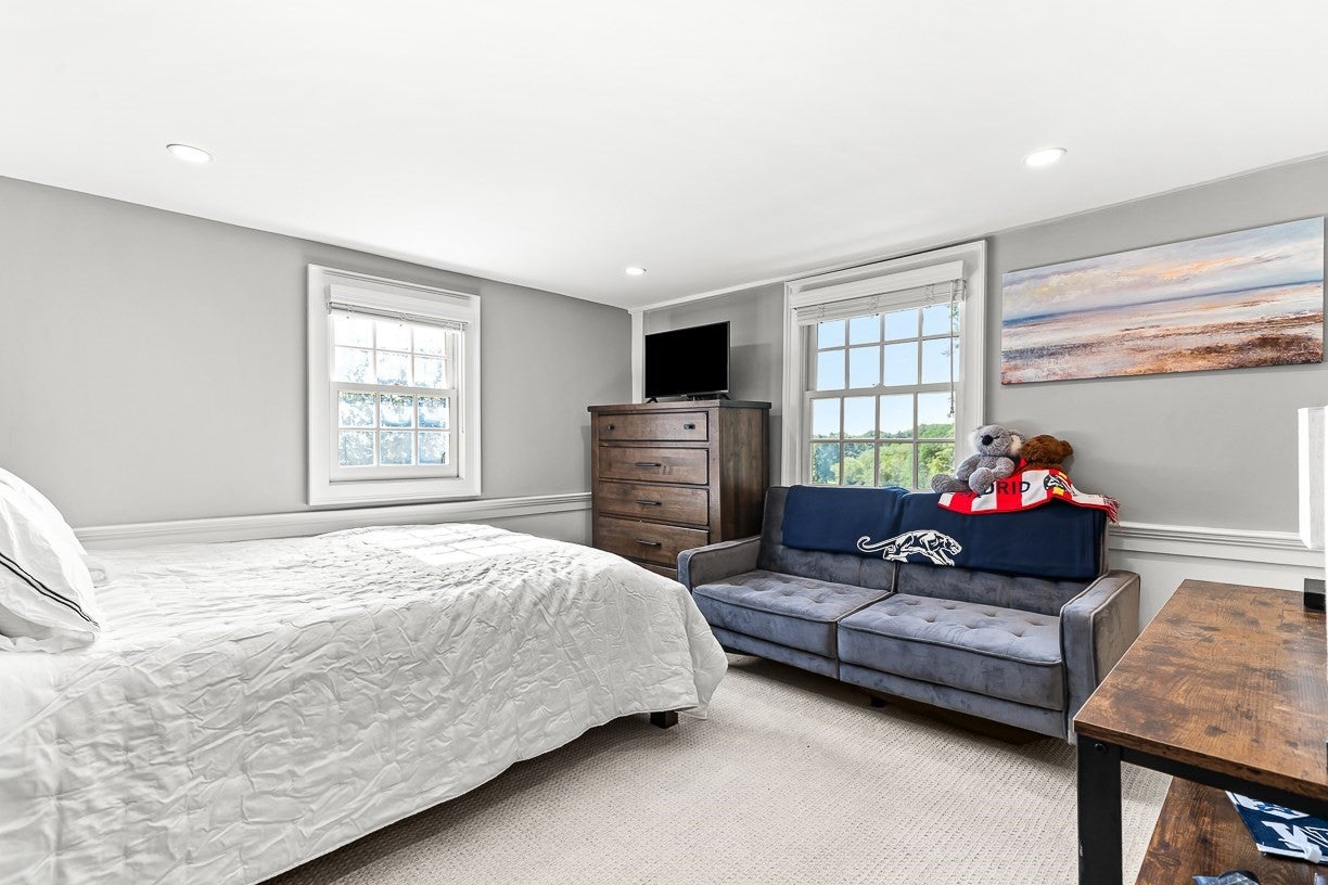 151 Oakland Street, Wellesley, MA Photo #29
