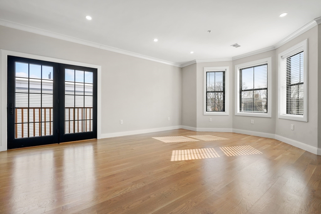 285 Lamartine Street