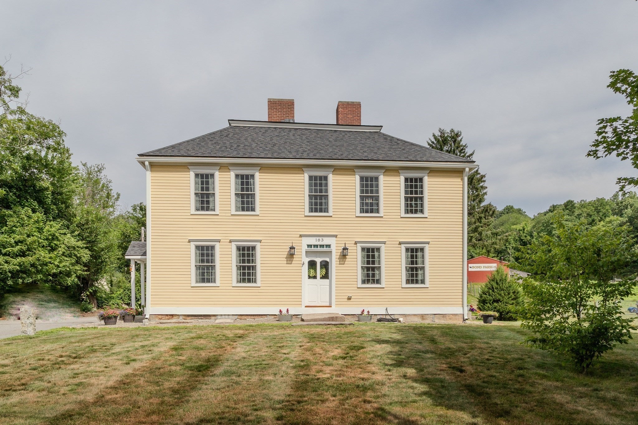 183 Main St