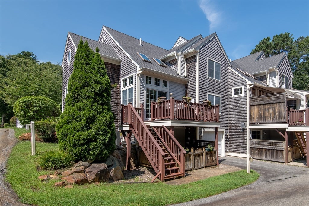 68 Gold Leaf Lane #68, Mashpee, MA Photo #15