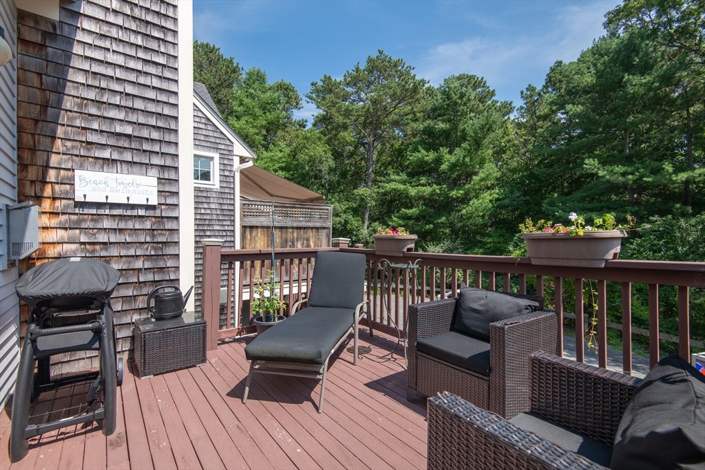 68 Gold Leaf Lane #68, Mashpee, MA Photo #17