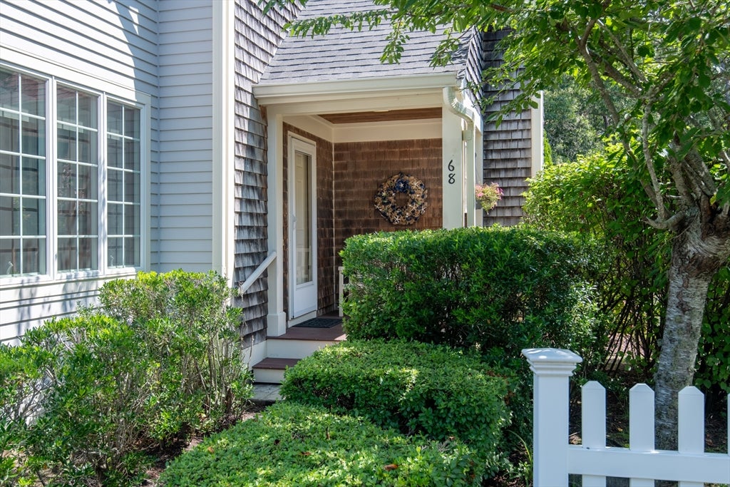 68 Gold Leaf Lane #68, Mashpee, MA Photo #27