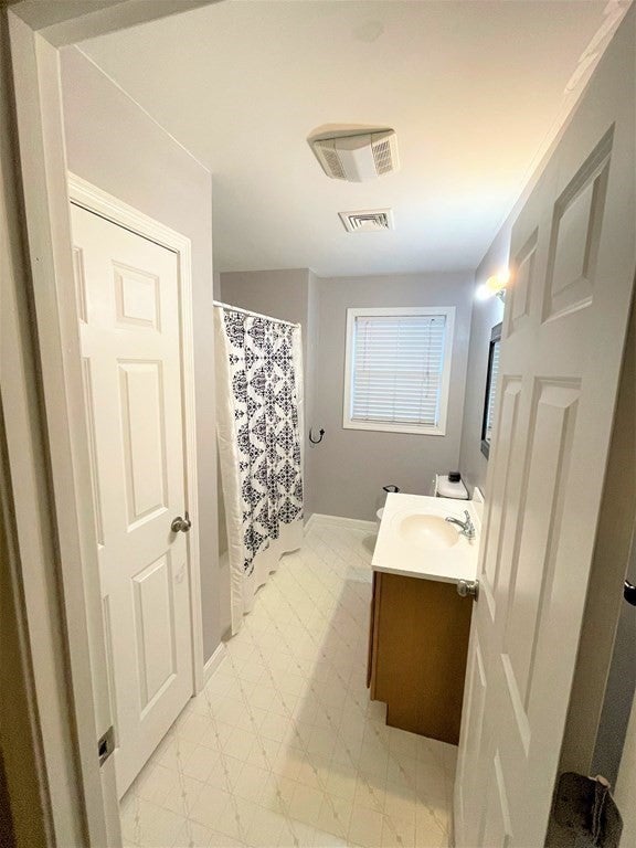 318 Crescent St #B, Fall River, MA, 318 Crescent St #B, Fall River, MA Photo #13