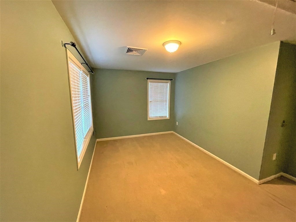 318 Crescent St #B, Fall River, MA, 318 Crescent St #B, Fall River, MA Photo #8