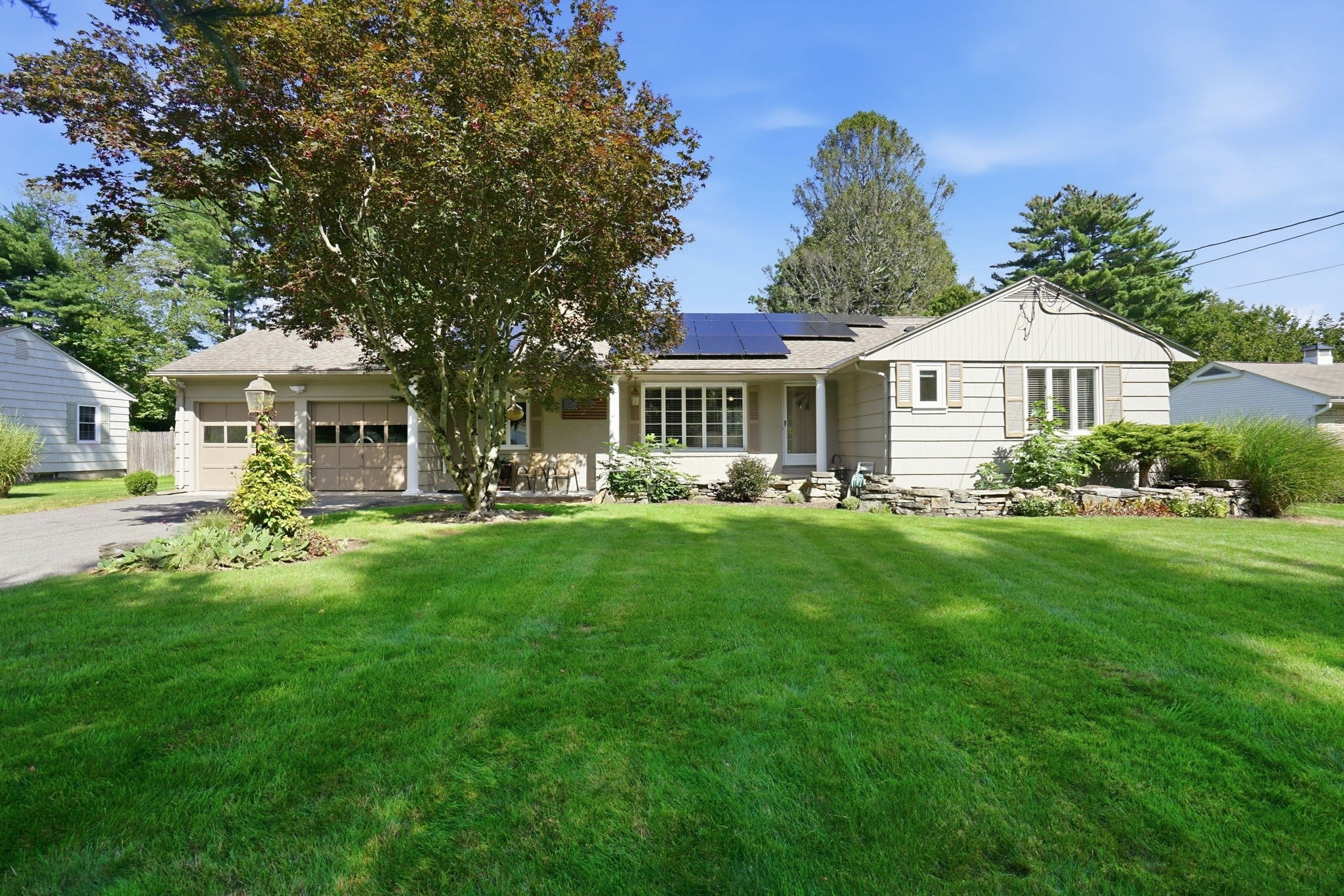 8 Shady Ln, Wilbraham, MA Photo #1
