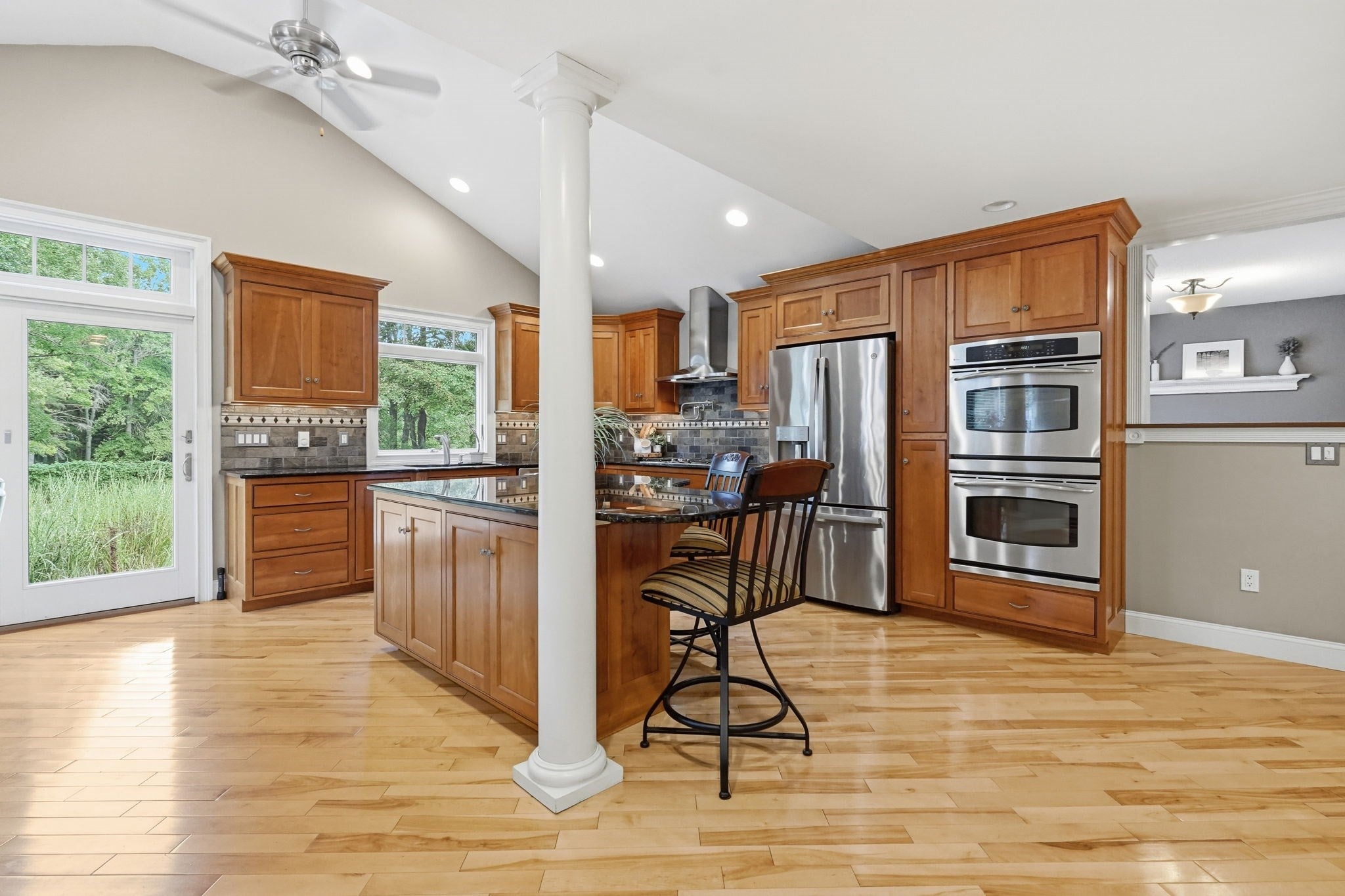 8 Shady Ln, Wilbraham, MA Photo #16