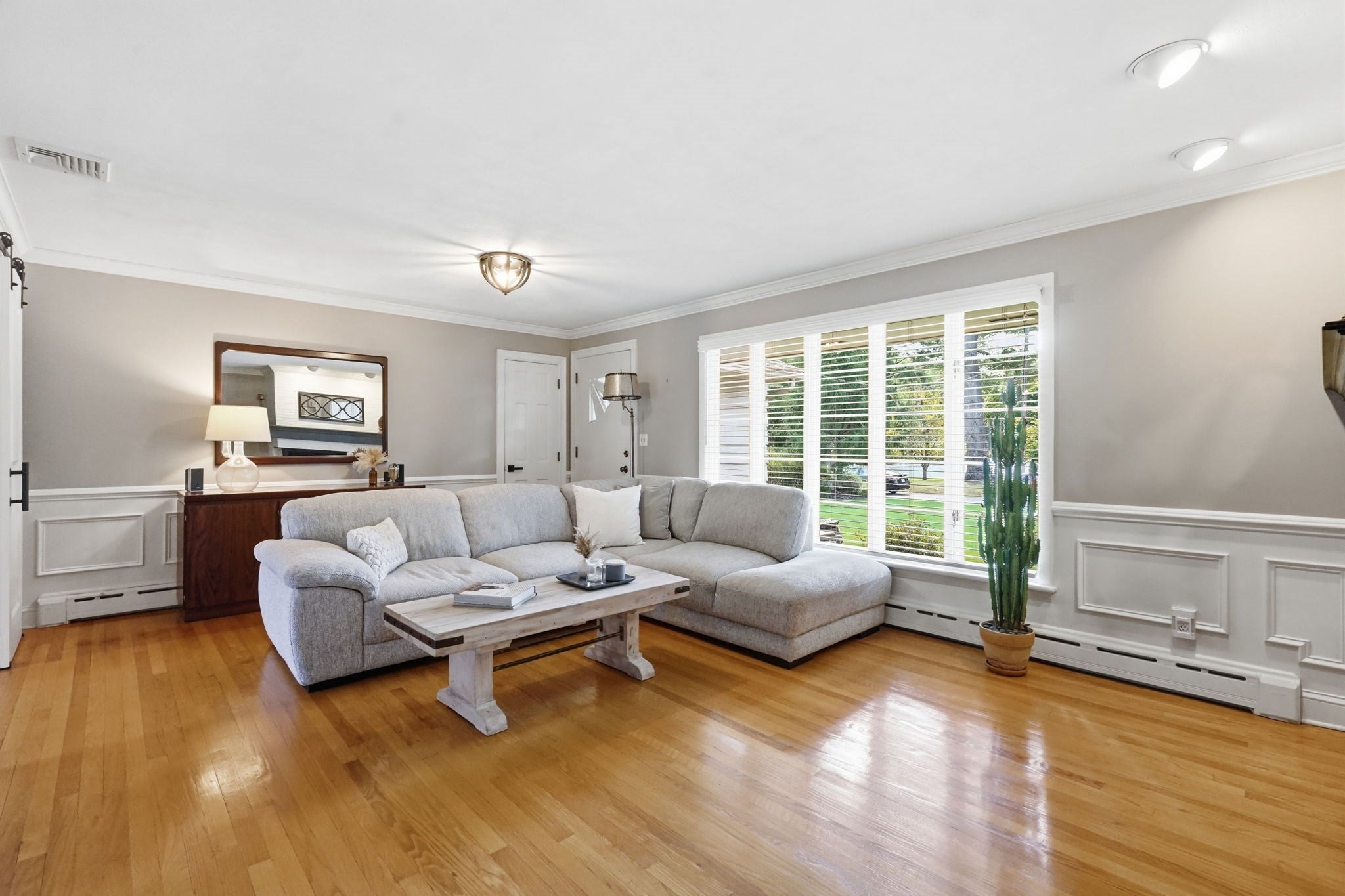8 Shady Ln, Wilbraham, MA Photo #11