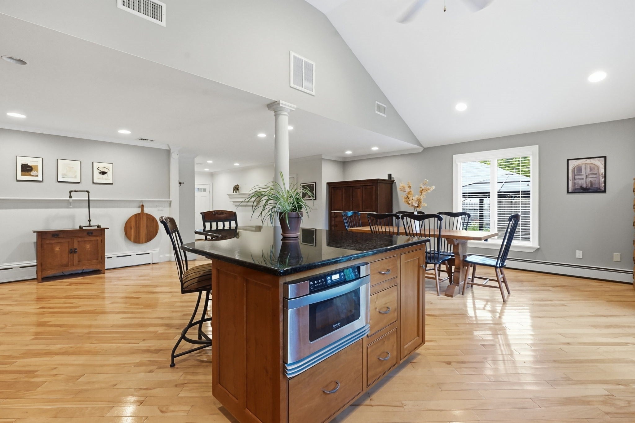 8 Shady Ln, Wilbraham, MA Photo #17