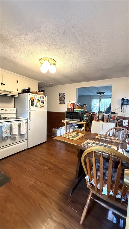13 Ridgewood Cir