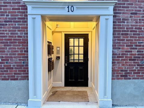 Photo of 10 Leyden St #3, Plymouth, MA 02360 (MLS # 73495558)