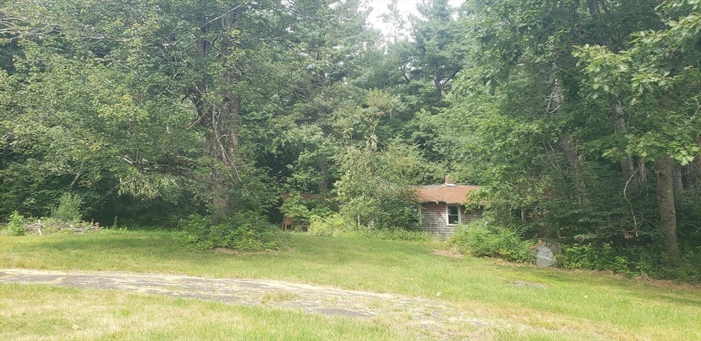 25 North St, Blandford, MA Photo #4