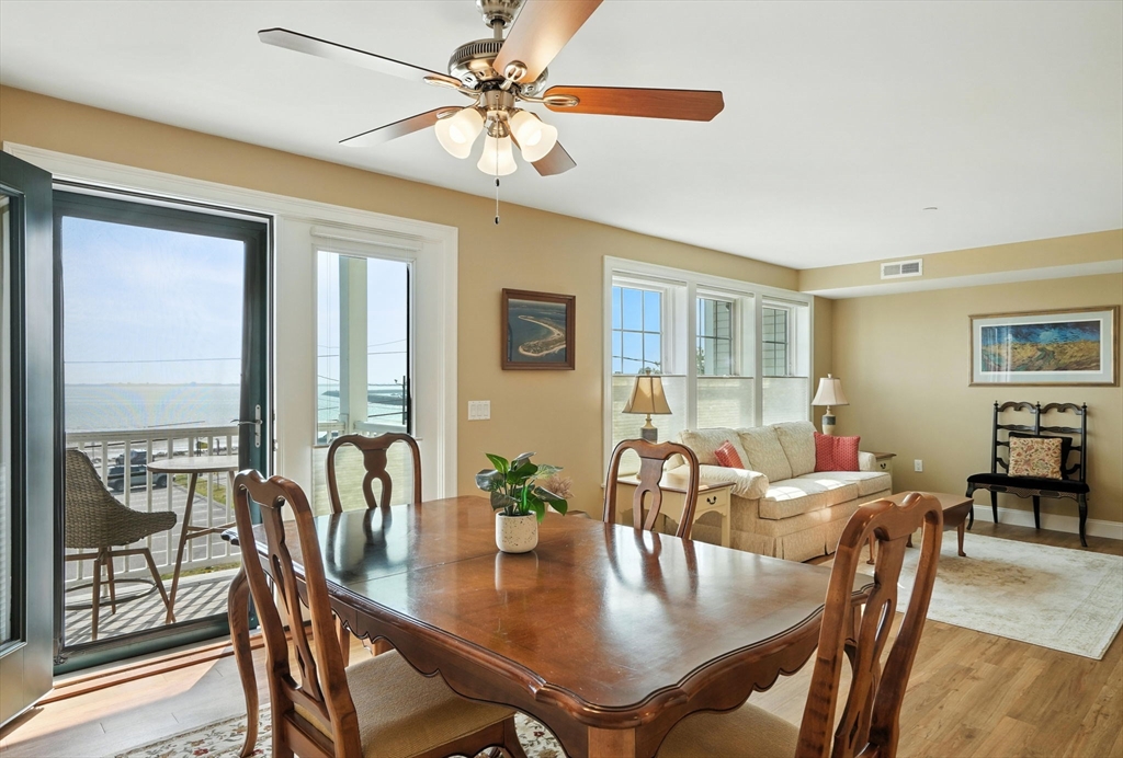 216 Water St B204