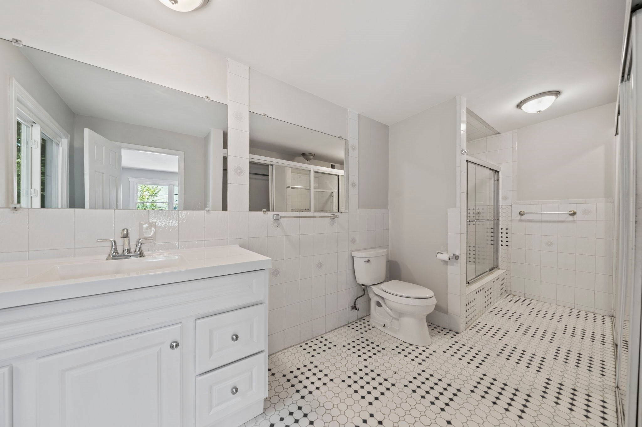 84 Blue Hills Parkway, Milton, MA, 84 Blue Hills Parkway, Milton, MA Photo #16