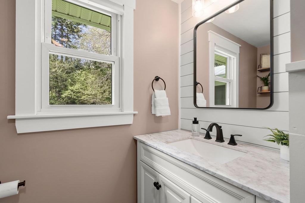 12 Christopher Rd, Holliston, MA, 12 Christopher Rd, Holliston, MA Photo #15