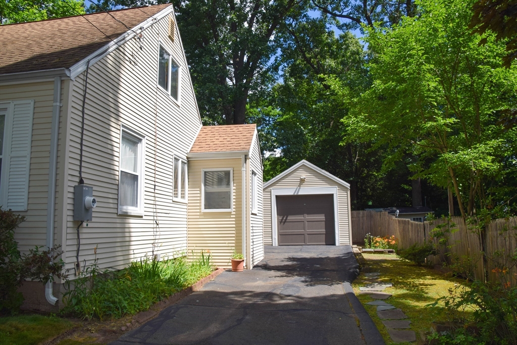 62 Balfour Drive