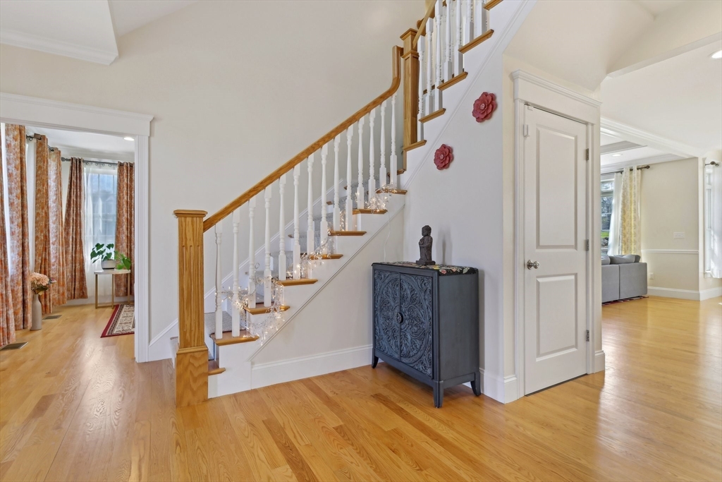 8 Spring Hill Farm Road