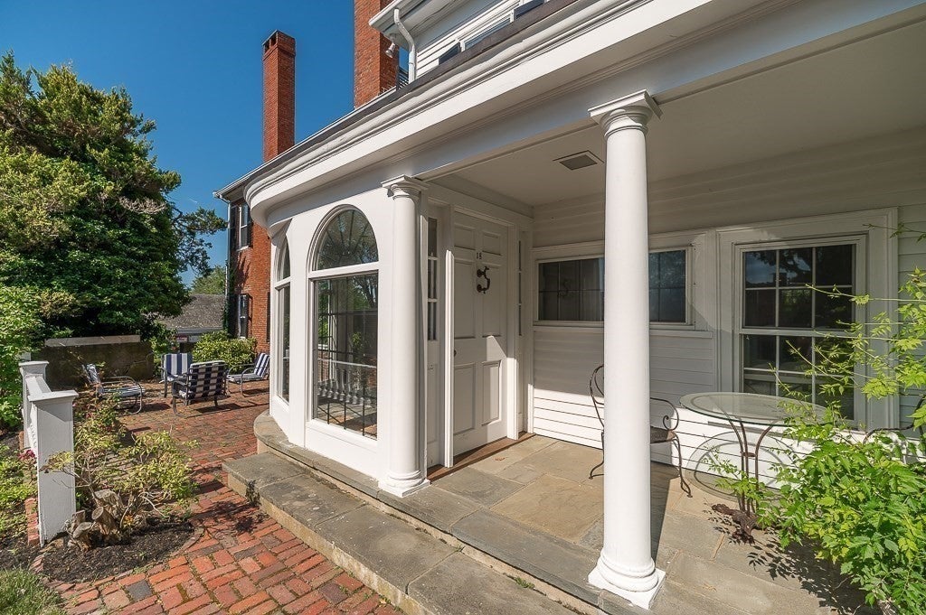 18 Union Street