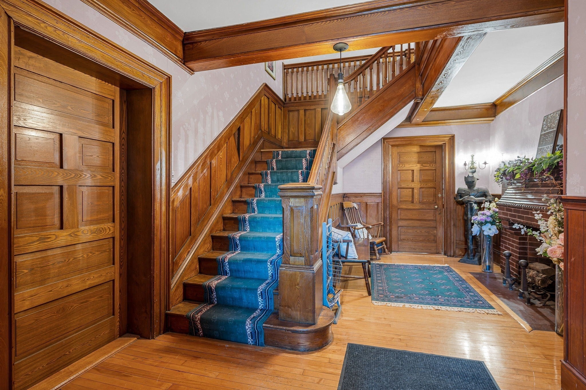 16 Quincy St