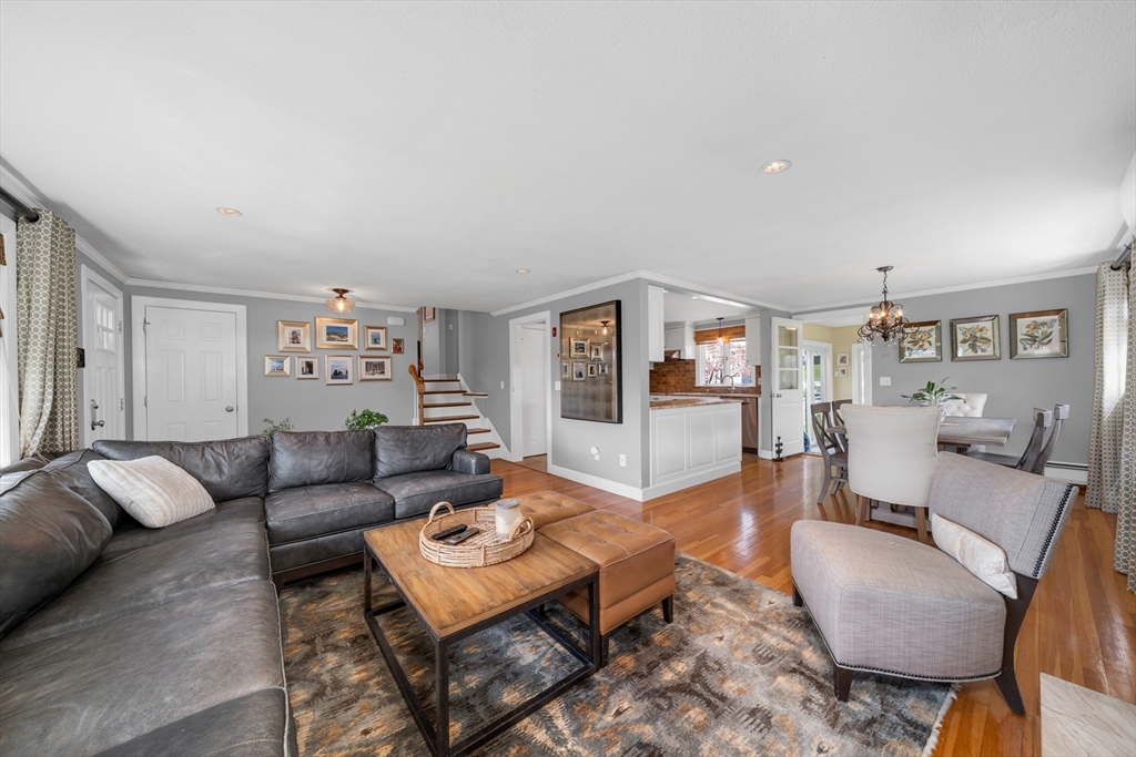 105 Macarthur Rd