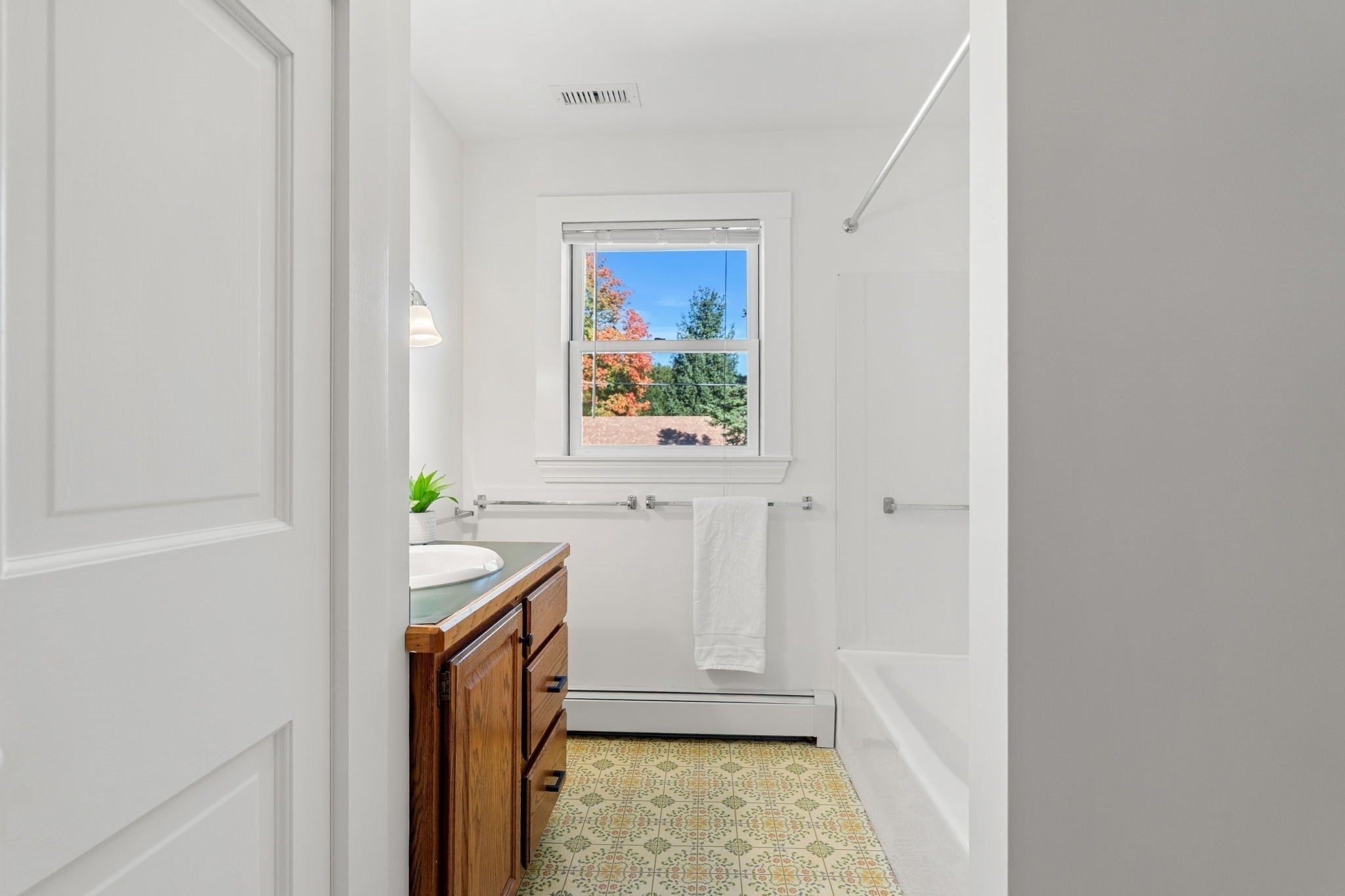 6 Farley Ave, Ipswich, MA, 6 Farley Ave, Ipswich, MA Photo #28