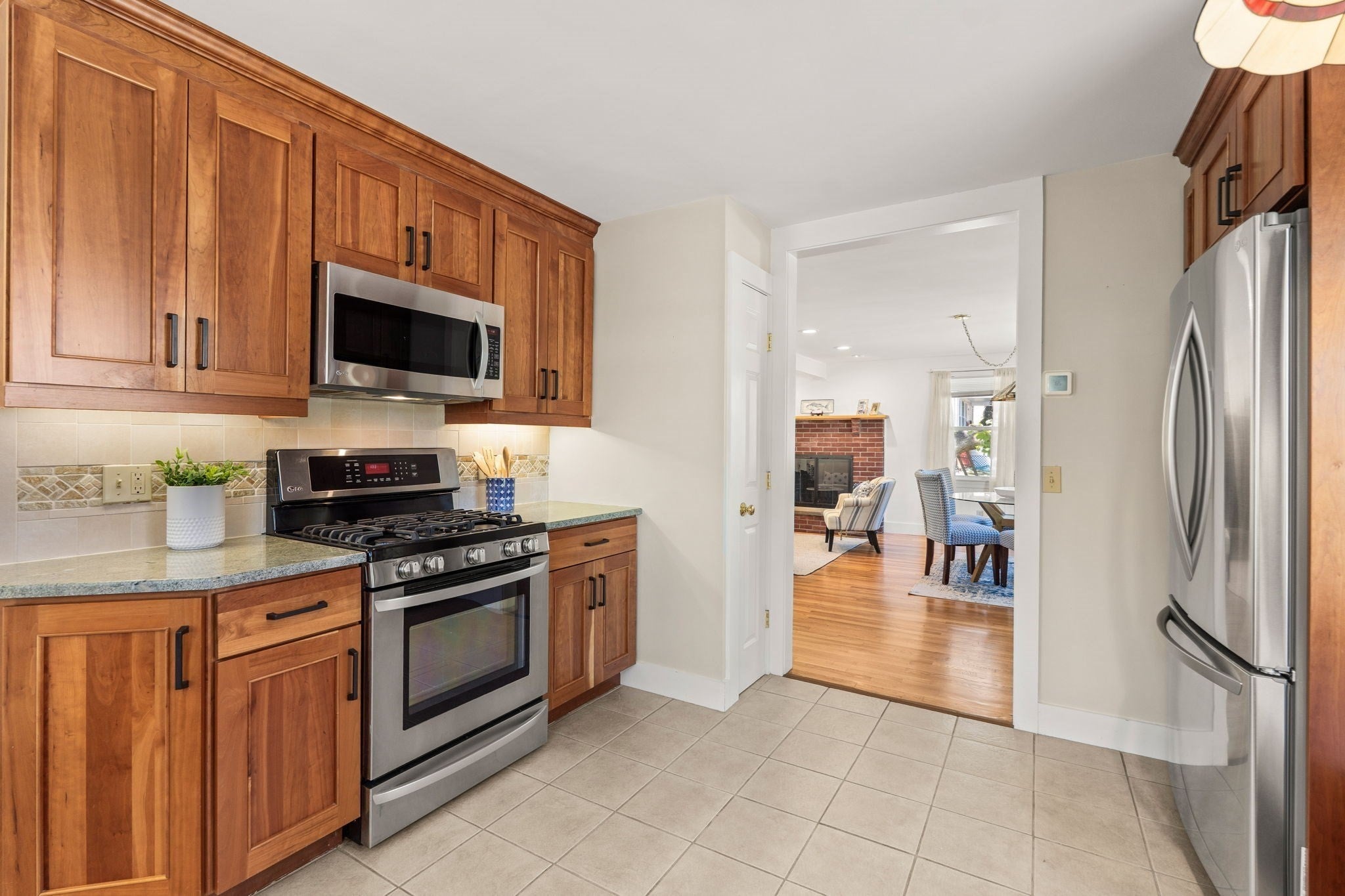 6 Farley Ave, Ipswich, MA, 6 Farley Ave, Ipswich, MA Photo #3