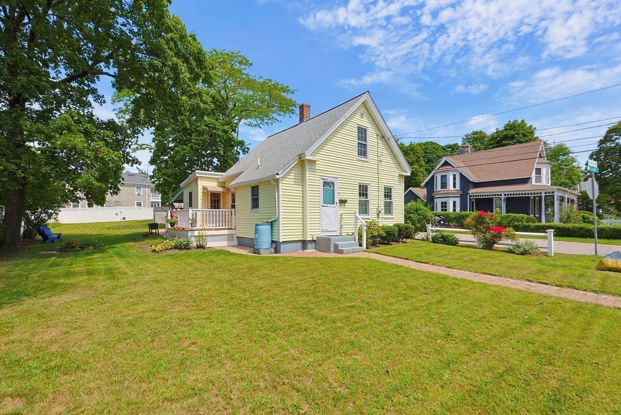 98 Pleasant St, Franklin, MA Photo #22