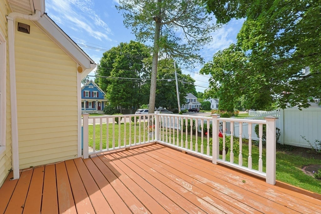 98 Pleasant St, Franklin, MA, 98 Pleasant St, Franklin, MA Photo #23