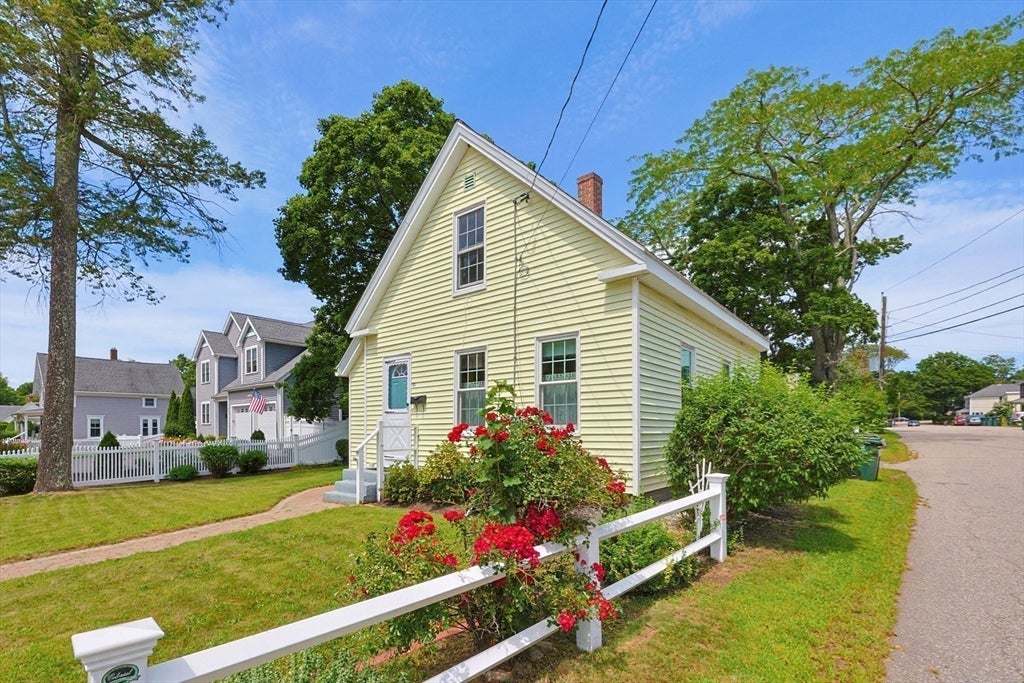 98 Pleasant St, Franklin, MA, 98 Pleasant St, Franklin, MA Photo #30