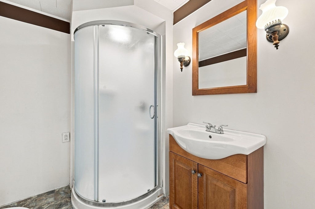 15 Hampstead St, Lowell, MA, 15 Hampstead St, Lowell, MA Photo #31