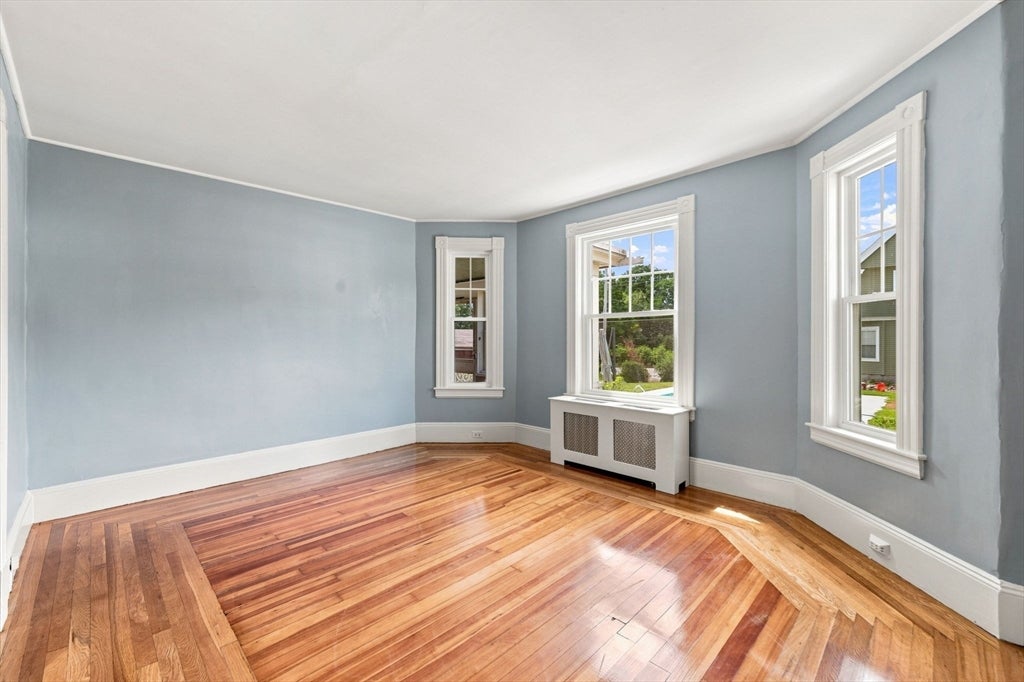 15 Hampstead St, Lowell, MA, 15 Hampstead St, Lowell, MA Photo #5