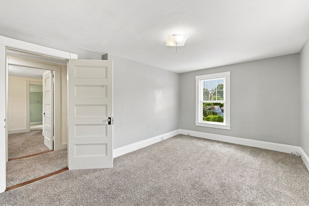 15 Hampstead St, Lowell, MA, 15 Hampstead St, Lowell, MA Photo #23