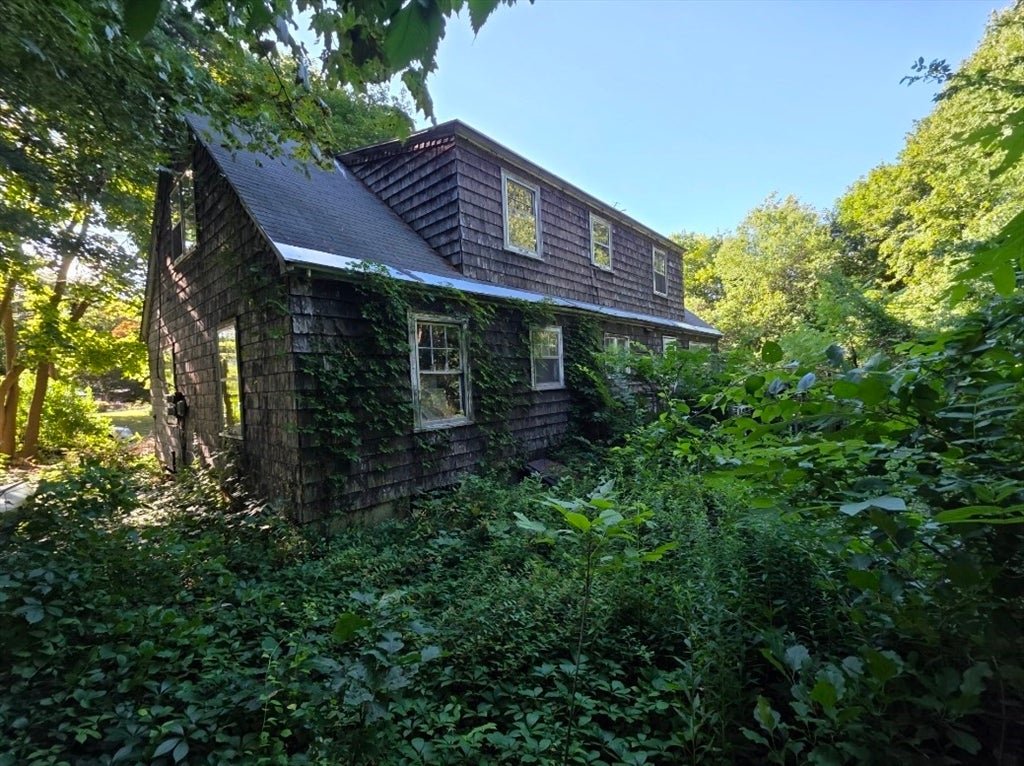 47 Montana Dr