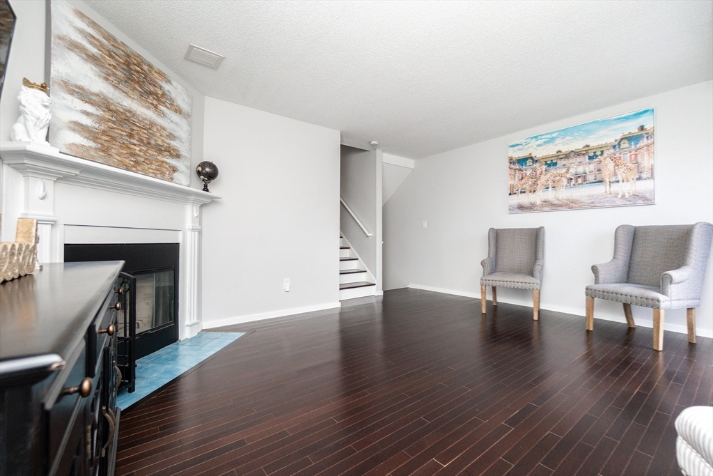 1 Spruance Way C
