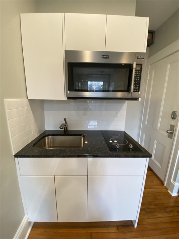 399 Marlborough 11