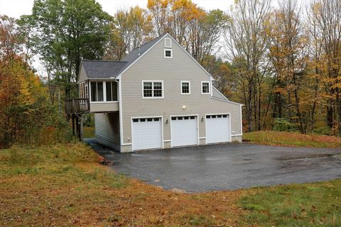 241 N Brookfield Rd New Braintree MA 01531