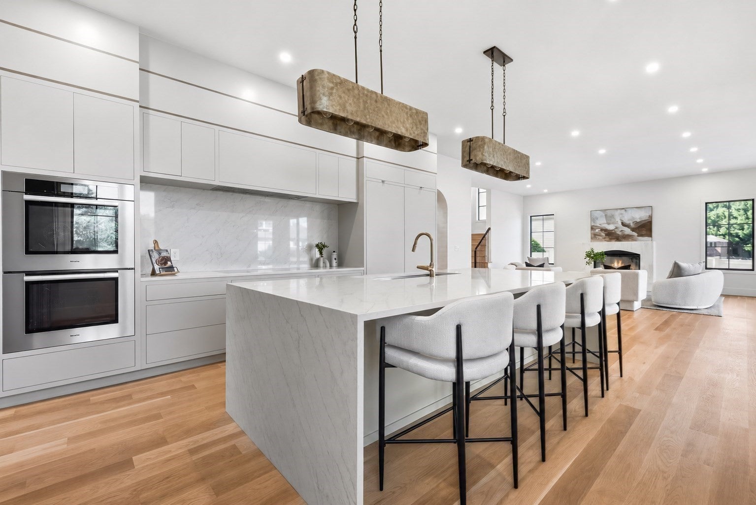 454 Dudley Rd, Newton, MA, 454 Dudley Rd, Newton, MA Photo #6