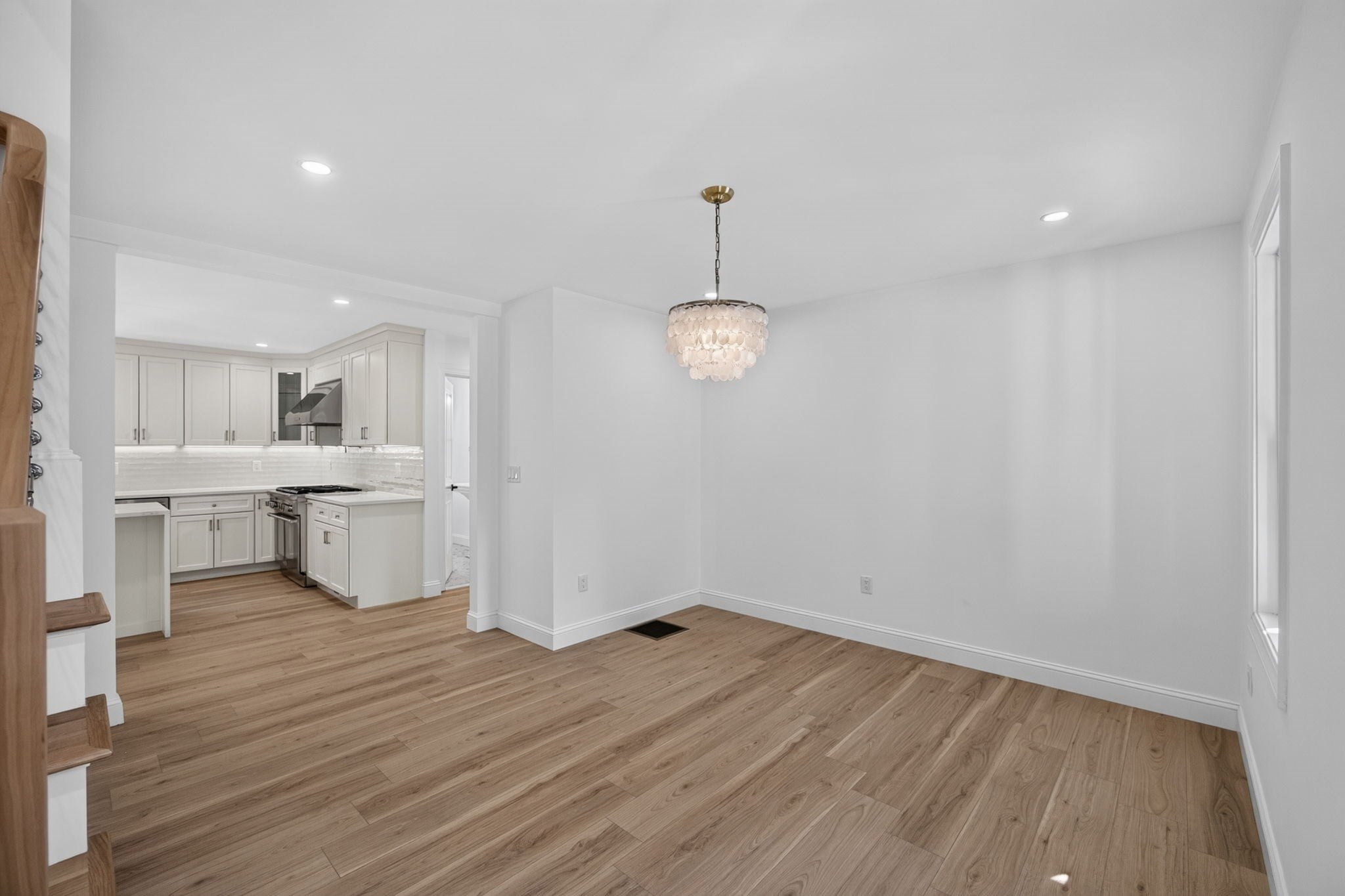 9 Estrella Ln, Falmouth, MA Photo #11