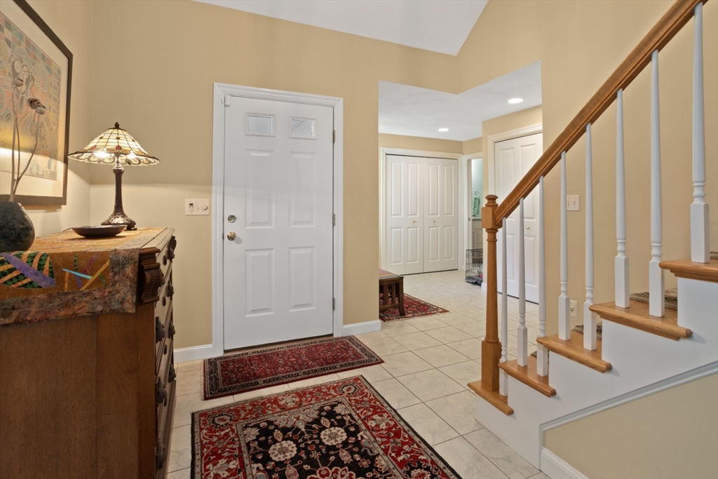 7 Leaning Elm Drive 7