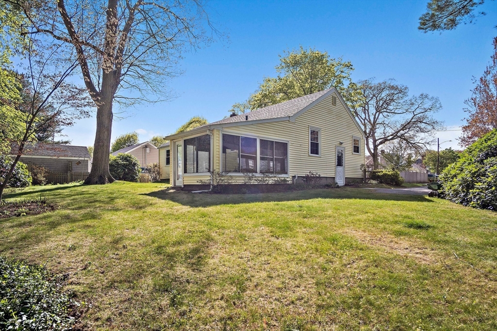 33 Sylvan Rd